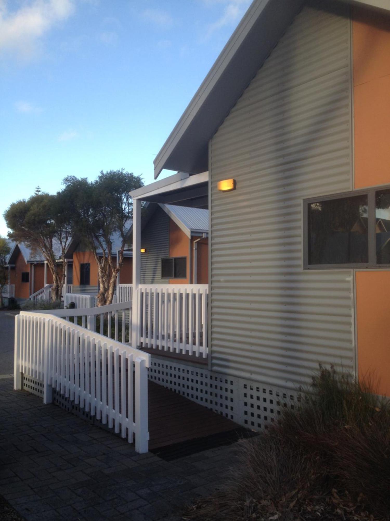 Mandurah Ocean Marina Chalets Exterior photo