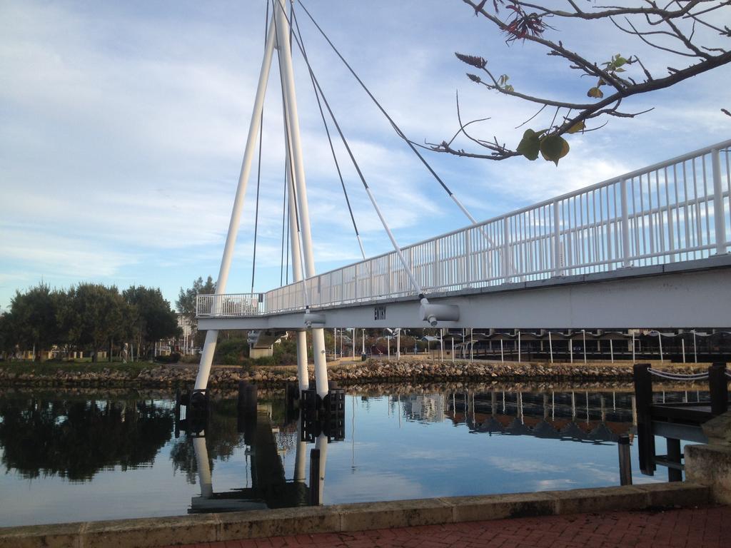 Mandurah Ocean Marina Chalets Exterior photo