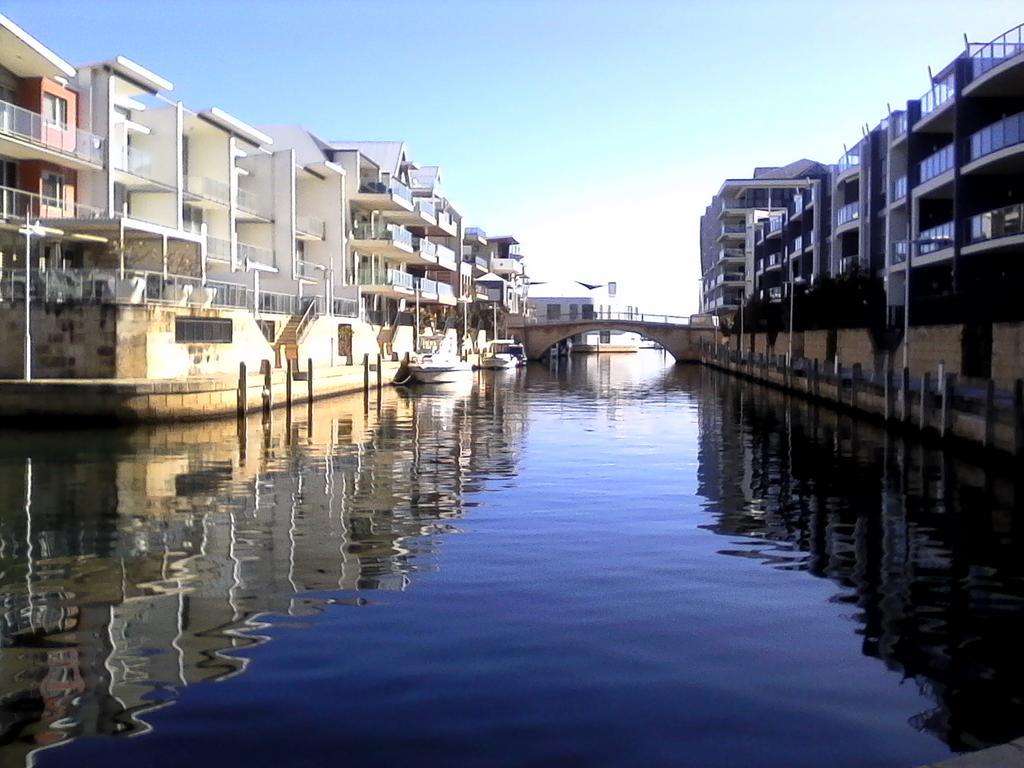 Mandurah Ocean Marina Chalets Exterior photo