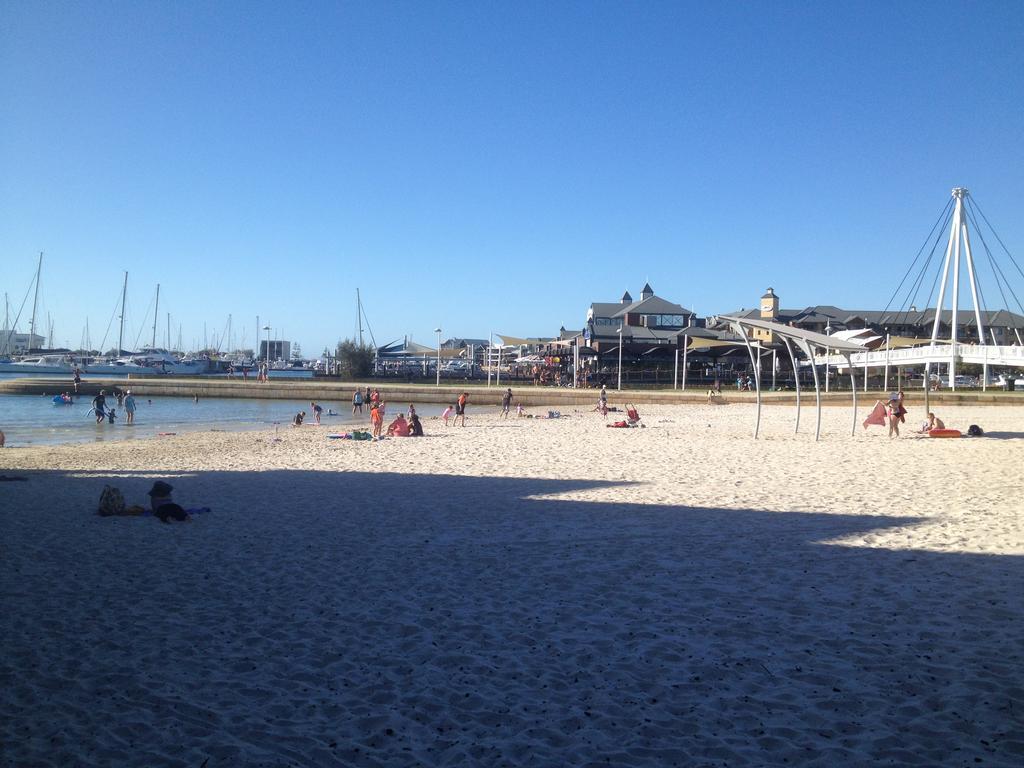 Mandurah Ocean Marina Chalets Exterior photo