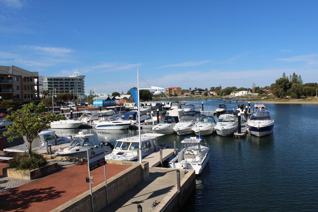 Mandurah Ocean Marina Chalets Exterior photo