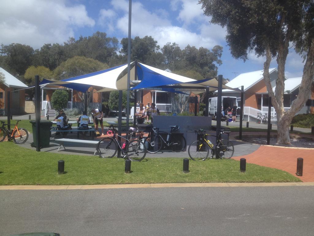 Mandurah Ocean Marina Chalets Exterior photo