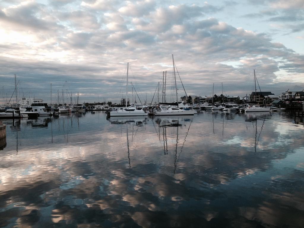 Mandurah Ocean Marina Chalets Exterior photo